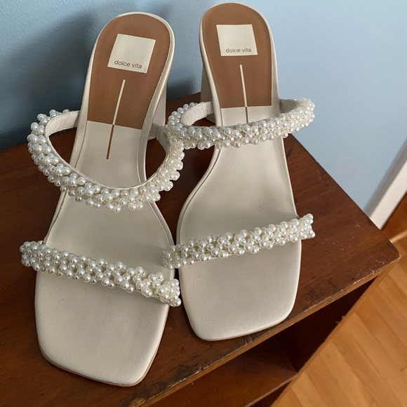 Dolce Vita NOEL HEELS IN VANILLA PEARLS. Size 10. Worn once. - Picture 1 of 3